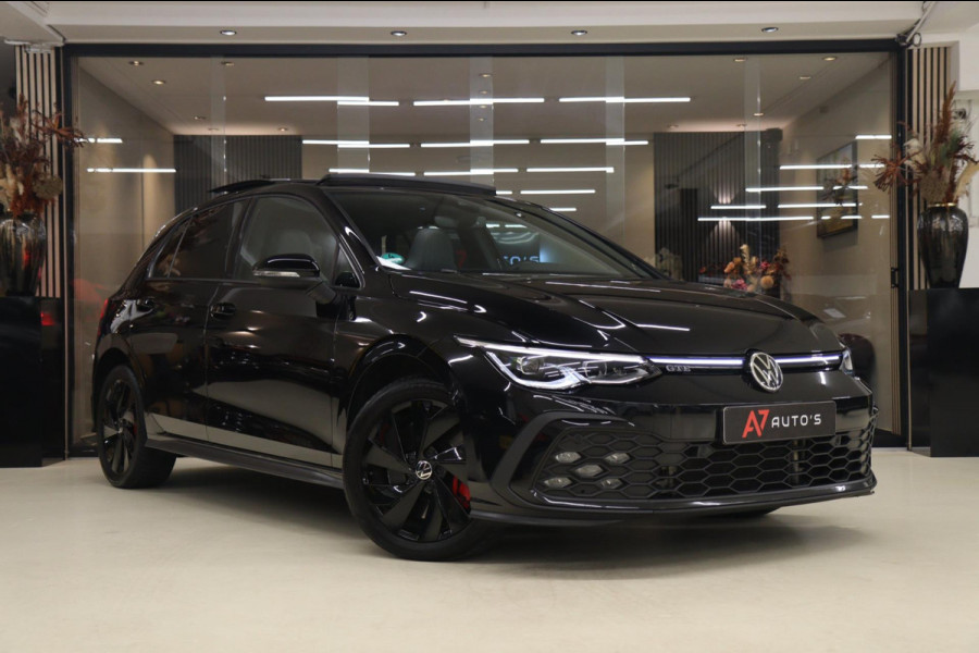 Volkswagen Golf 1.4 eHybrid GTE /PANO/IQLIGHT/CAM/CARPLAY/LANE ASSIST/VOL