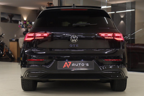 Volkswagen Golf 1.4 eHybrid GTE /PANO/IQLIGHT/CAM/CARPLAY/LANE ASSIST/VOL