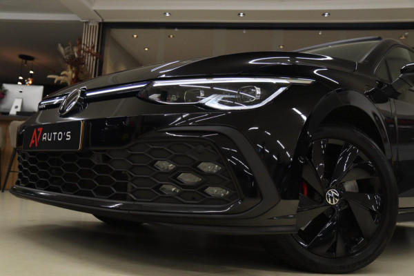 Volkswagen Golf 1.4 eHybrid GTE /PANO/IQLIGHT/CAM/CARPLAY/LANE ASSIST/VOL