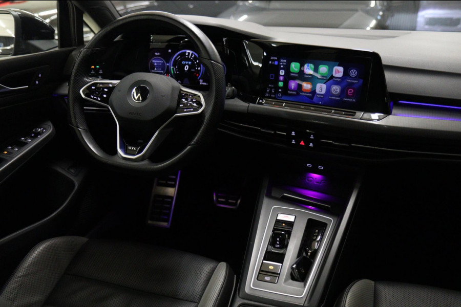 Volkswagen Golf 1.4 eHybrid GTE /PANO/IQLIGHT/CAM/CARPLAY/LANE ASSIST/VOL