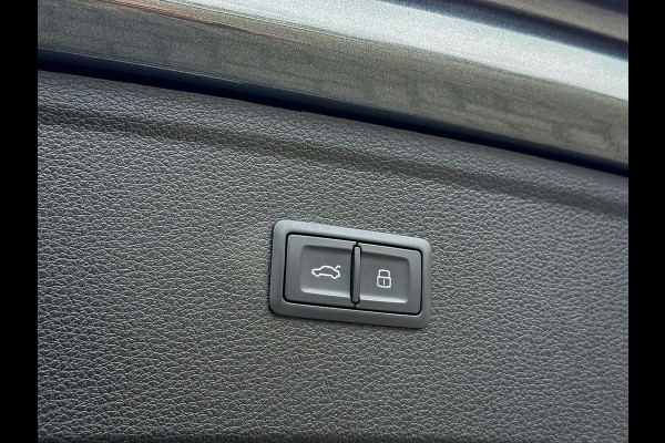 Audi Q5 55TFSI e 367pk Quattro Competition S Edition S-Line 1é Eig|19Dkm|Panoramadak|Luchtvering|HD Matrix|Memory|Virtual|Ambiance