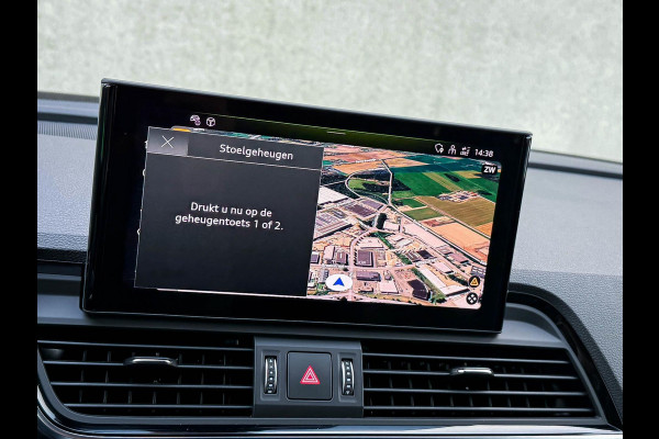 Audi Q5 55TFSI e 367pk Quattro Competition S Edition S-Line 1é Eig|19Dkm|Panoramadak|Luchtvering|HD Matrix|Memory|Virtual|Ambiance