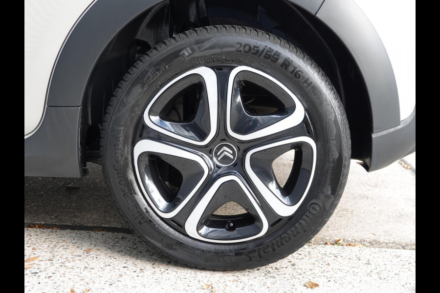 Citroën C3 1.2 PureTech C-Series Navigatie