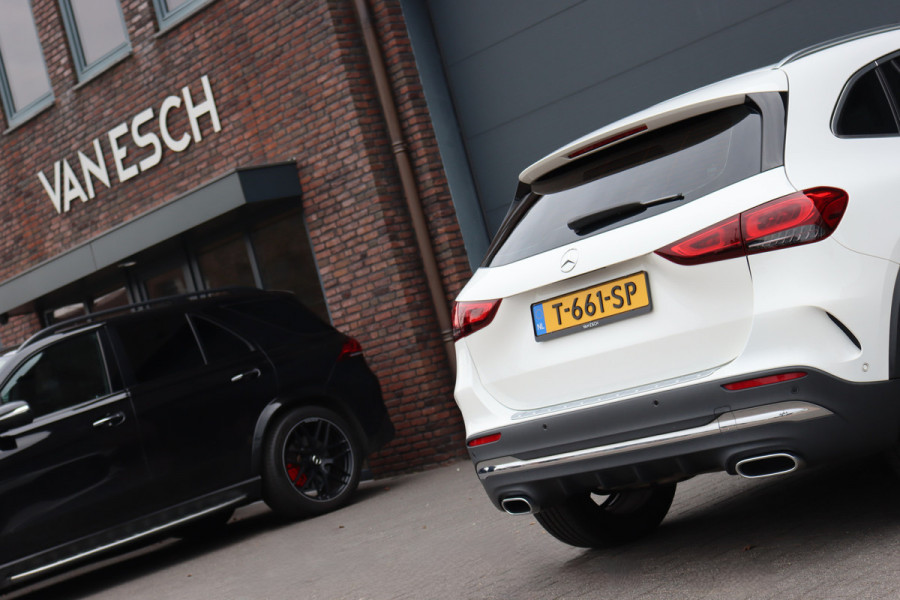 Mercedes-Benz GLA 200 Business Solution AMG Line | Panoramadak | Augmented Reality | Widescreen | Stoelverwarming | Cruise Control | Zitcomfortpakket | High Perf LED | Android Auto/Apple Carplay |