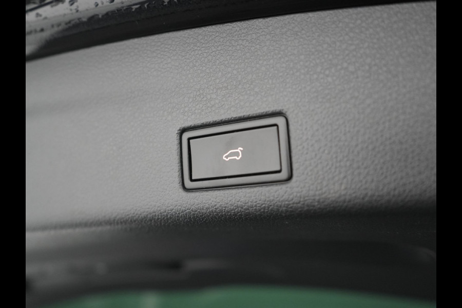 Seat Alhambra 1.4 TSI FR Business Intense 7 Persoons 150pk Dealer O.H. | Trekhaak Af Fabriek | Panodak | Adaptive Cruise | Camera | Apple Carplay | Alcantara Sportstoelen Verwarmd | Keyless | Blis | Navigatie | DAB |