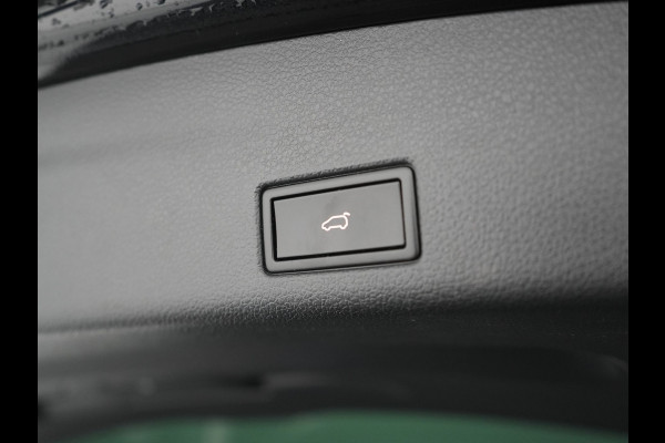 Seat Alhambra 1.4 TSI FR Business Intense 7 Persoons 150pk Dealer O.H. | Trekhaak Af Fabriek | Panodak | Adaptive Cruise | Camera | Apple Carplay | Alcantara Sportstoelen Verwarmd | Keyless | Blis | Navigatie | DAB |