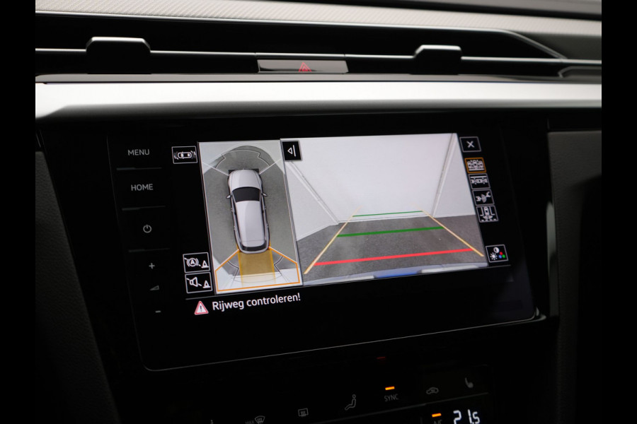 Volkswagen Arteon Shooting Brake 1.4 TSI eHybrid R-Line Plug In Hybrid 218pk Dealer O.H PHEV | Trekhaak Af Fabriek | Adaptive Cruise | 360 Camera | IQ Light | Alcantara Sportstoelen Message & Verwarmd | Blis | Apple Carplay | Navigatie | Virtual | DAB |