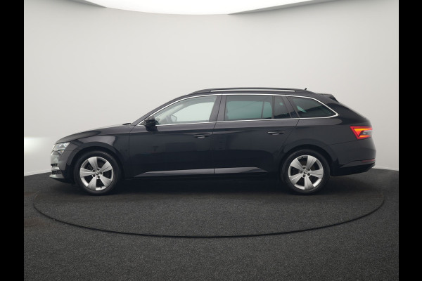 Škoda Superb Combi 1.4 TSI iV Business Edition Plus Plug In Hybrid 218pk Dealer O.H. PHEV | Trekhaak Af Fabriek | Adaptive Cruise | Camera | Canton Audio | Crystal LED | Alcantara Sportstoelen Memory & Verwarmd | Apple Carplay | Stuur Verwarmd | Keyless | Virtual | Blis |
