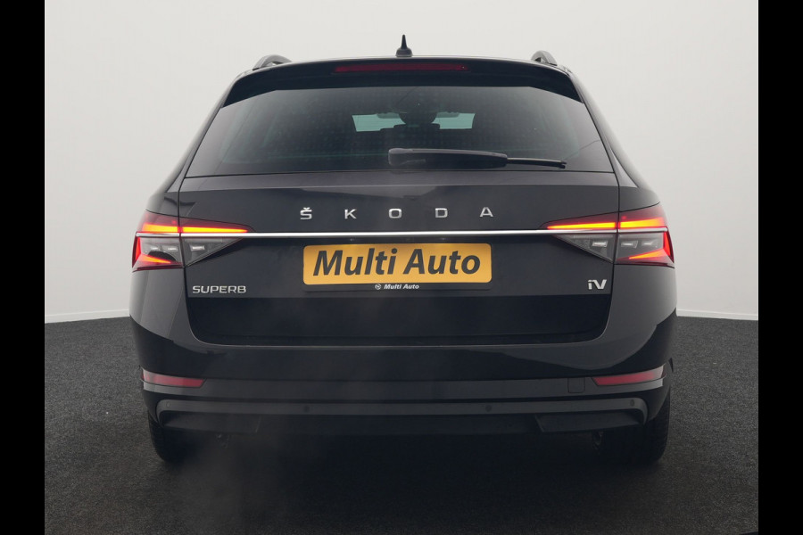 Škoda Superb Combi 1.4 TSI iV Business Edition Plus Plug In Hybrid 218pk Dealer O.H. PHEV | Trekhaak Af Fabriek | Adaptive Cruise | Camera | Canton Audio | Crystal LED | Alcantara Sportstoelen Memory & Verwarmd | Apple Carplay | Stuur Verwarmd | Keyless | Virtual | Blis |