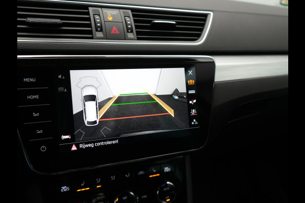 Škoda Superb Combi 1.4 TSI iV Business Edition Plus Plug In Hybrid 218pk Dealer O.H. PHEV | Trekhaak Af Fabriek | Adaptive Cruise | Camera | Canton Audio | Crystal LED | Alcantara Sportstoelen Memory & Verwarmd | Apple Carplay | Stuur Verwarmd | Keyless | Virtual | Blis |