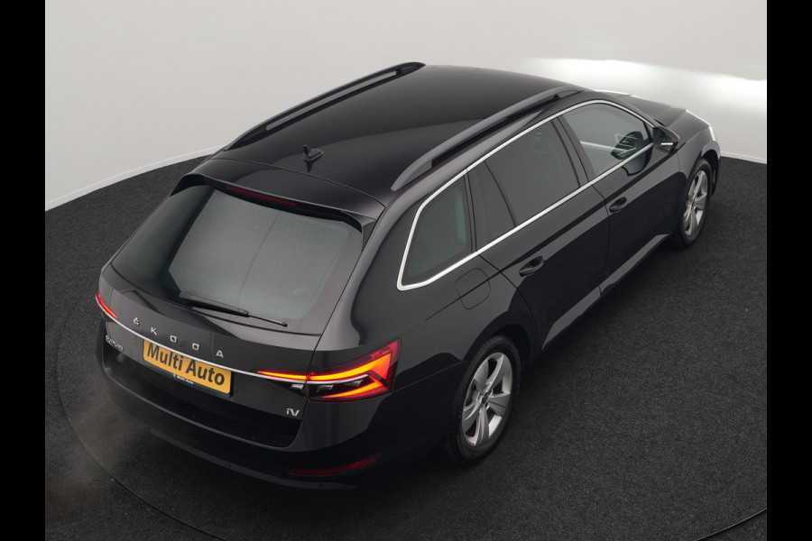 Škoda Superb Combi 1.4 TSI iV Business Edition Plus Plug In Hybrid 218pk Dealer O.H. PHEV | Trekhaak Af Fabriek | Adaptive Cruise | Camera | Canton Audio | Crystal LED | Alcantara Sportstoelen Memory & Verwarmd | Apple Carplay | Stuur Verwarmd | Keyless | Virtual | Blis |