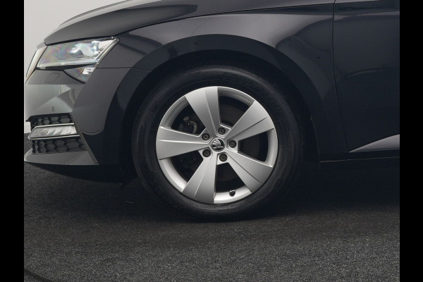 Škoda Superb Combi 1.4 TSI iV Business Edition Plus Plug In Hybrid 218pk Dealer O.H. PHEV | Trekhaak Af Fabriek | Adaptive Cruise | Camera | Canton Audio | Crystal LED | Alcantara Sportstoelen Memory & Verwarmd | Apple Carplay | Stuur Verwarmd | Keyless | Virtual | Blis |