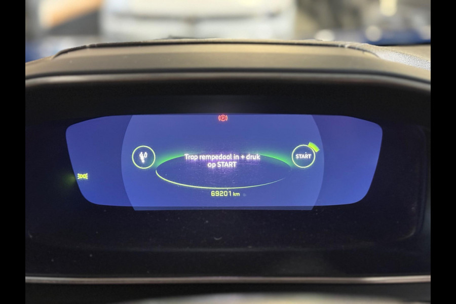 Peugeot 2008 1.2 PureTech GT-Line | Pano | Camera | Cruise | DAB | Navi