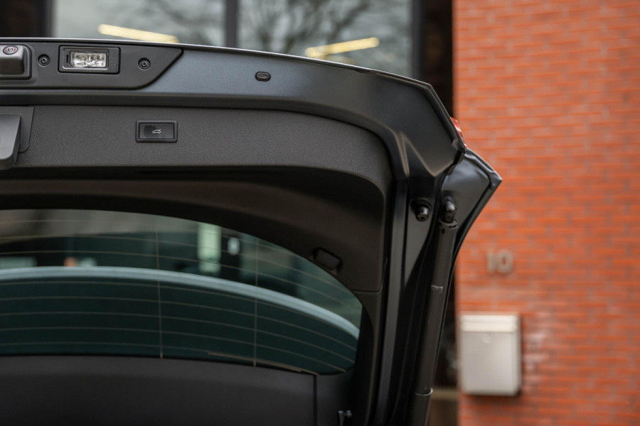 CUPRA Formentor 1.5 TSI e-Hybrid VZ Performance 272pk NP €65.000.-