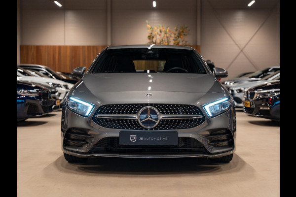 Mercedes-Benz A-Klasse A200 AMG Business Solution, Navi, Multistuur, Clima, Cruise, Camera, PDC, Led, Trekhaak, Voll Onderhouden