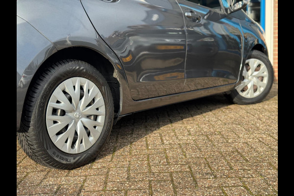 Toyota Yaris 1.5 Hybrid Active 2018 CLIMA Camera APK NAP!