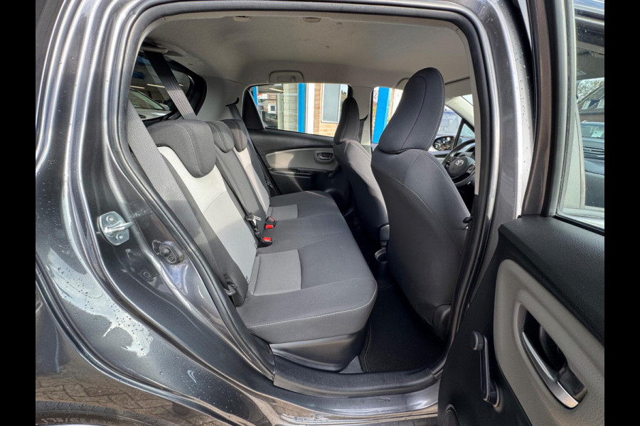 Toyota Yaris 1.5 Hybrid Active 2018 CLIMA Camera APK NAP!