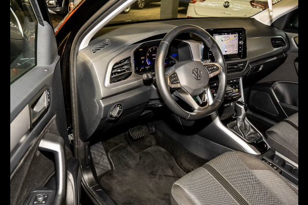 Volkswagen T-Roc 1.5 TSI ** LED, VIRTUAL, CLIMA, ACC, APPLE, SPIEGEL-PACK, 18-inch LMV ** 1e EIG - UNFALLFREI ** ** INFORMEER OOK NAAR ONZE AANTREKKELIJKE FINANCIAL-LEASE TARIEVEN **