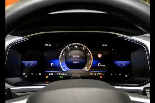 Volkswagen T-Roc 1.5 TSI ** LED, VIRTUAL, CLIMA, ACC, APPLE, SPIEGEL-PACK, 18-inch LMV ** 1e EIG - UNFALLFREI ** ** INFORMEER OOK NAAR ONZE AANTREKKELIJKE FINANCIAL-LEASE TARIEVEN **