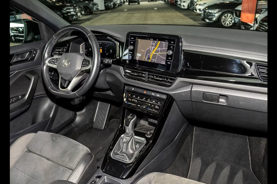 Volkswagen T-Roc 1.5 TSI ** IQ-LED, VIRTUAL, CLIMA, ACC, CAMERA,, KEYLESS / ALARM, 19-inch LMV ** 1e EIG - UNFALLFREI ** ** INFORMEER OOK NAAR ONZE AANTREKKELIJKE FINANCIAL-LEASE TARIEVEN **