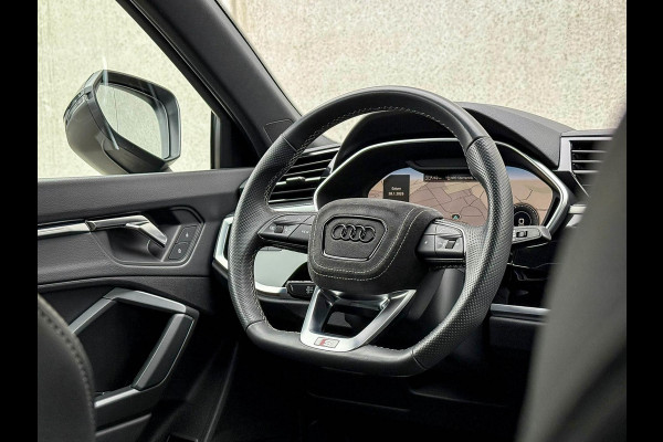 Audi Q3 Sportback 45TFSIe 245pk S-Tronic Competition S Edition S-Line 1é Eig Audi Exclusive|Pano|Sonos|Ambiance|Camera|Matrix|RSQ3