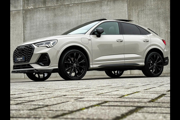 Audi Q3 Sportback 45TFSIe 245pk S-Tronic Competition S Edition S-Line 1é Eig Audi Exclusive|Pano|Sonos|Ambiance|Camera|Matrix|RSQ3