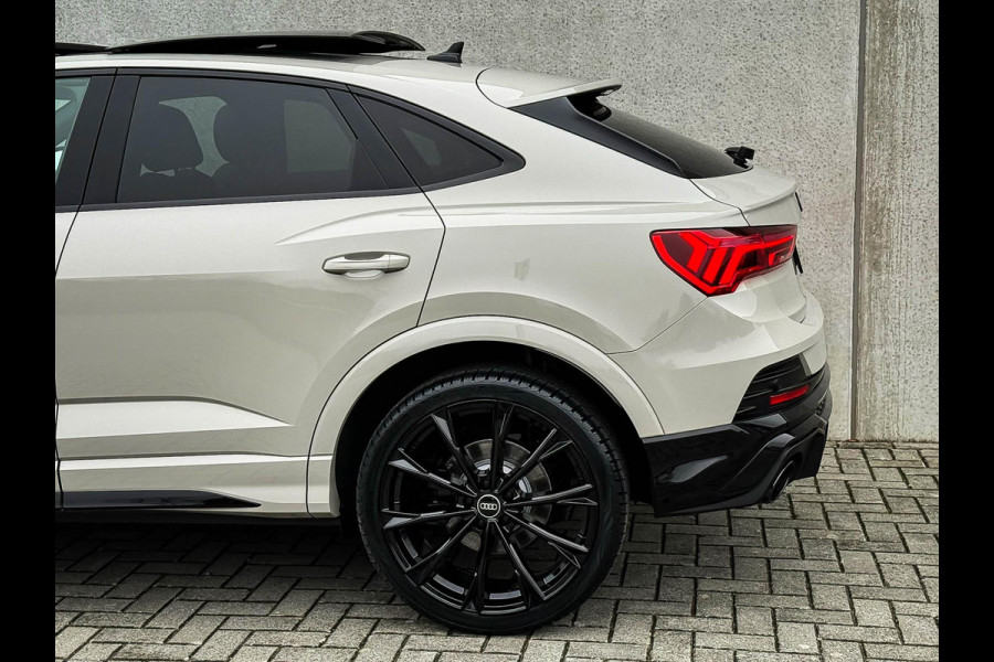 Audi Q3 Sportback 45TFSIe 245pk S-Tronic Competition S Edition S-Line 1é Eig Audi Exclusive|Pano|Sonos|Ambiance|Camera|Matrix|RSQ3