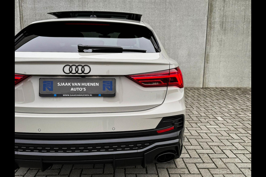 Audi Q3 Sportback 45TFSIe 245pk S-Tronic Competition S Edition S-Line 1é Eig Audi Exclusive|Pano|Sonos|Ambiance|Camera|Matrix|RSQ3