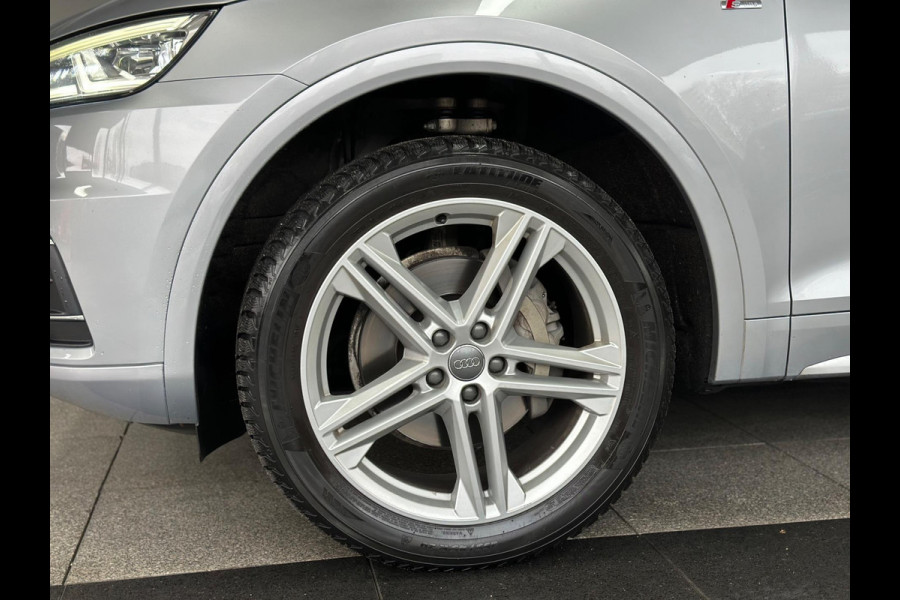 Audi Q5 2.0 TFSI quattro Sport S Line Black Edition