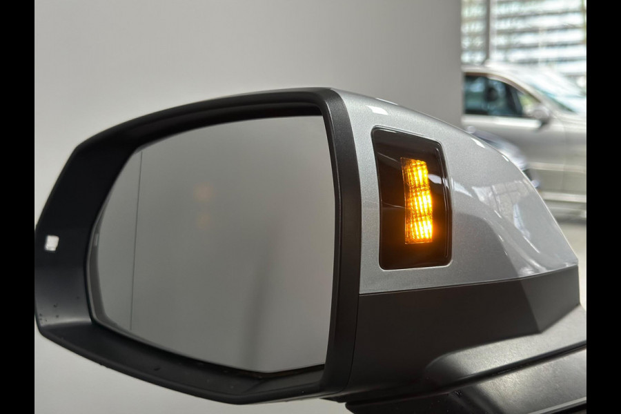 Audi Q5 2.0 TFSI quattro Sport S Line Black Edition