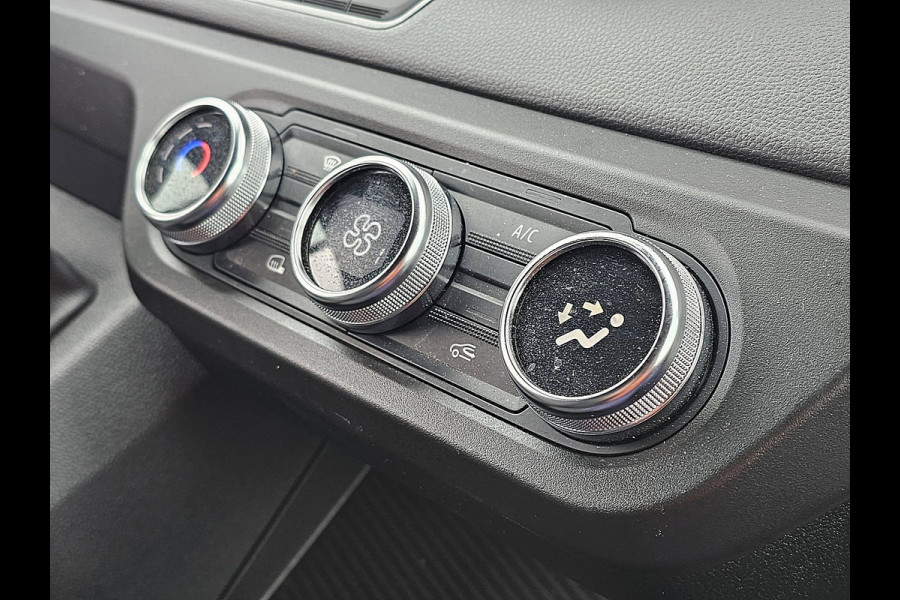 Renault Master T35 2.0 dCi 130 L2H2 Start 3-Zits CarPlay Airco 130Pk Euro6 BPM-Vrij Pdc Laadruimte-Betimmerd!