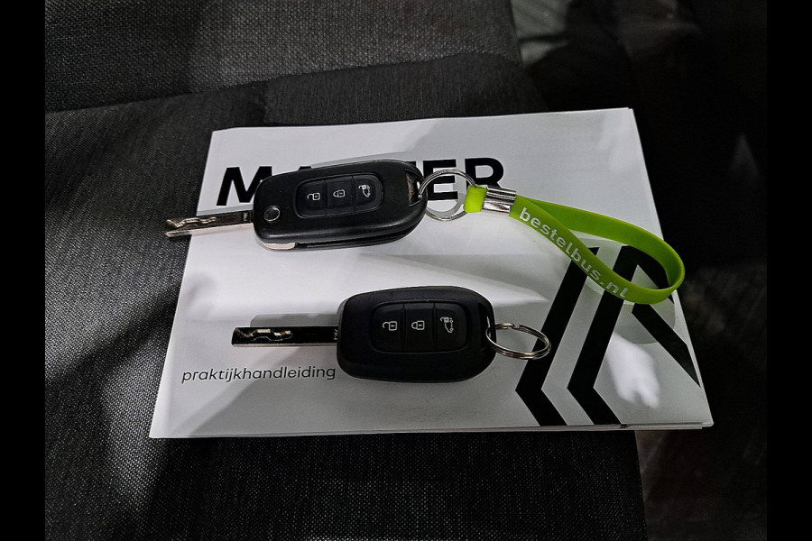 Renault Master T35 2.0 dCi 130 L2H2 Start 3-Zits CarPlay Airco 130Pk Euro6 BPM-Vrij Pdc Laadruimte-Betimmerd!