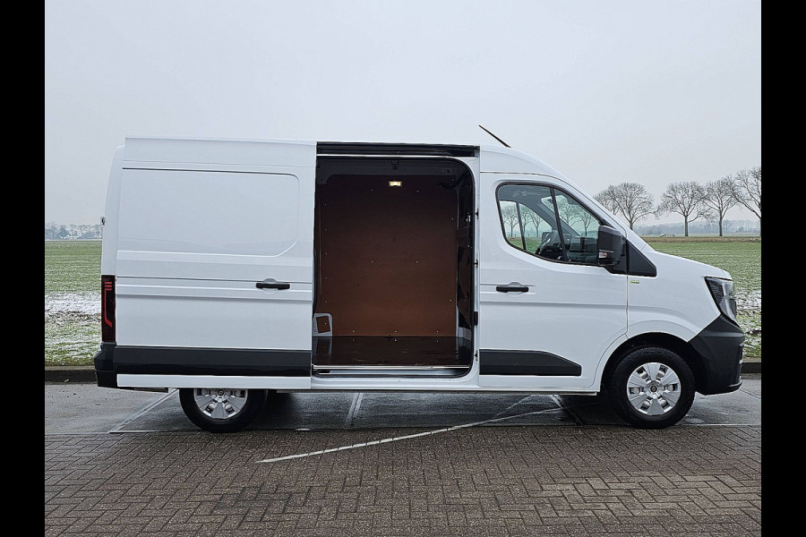 Renault Master T35 2.0 dCi 130 L2H2 Start 3-Zits CarPlay Airco 130Pk Euro6 BPM-Vrij Pdc Laadruimte-Betimmerd!