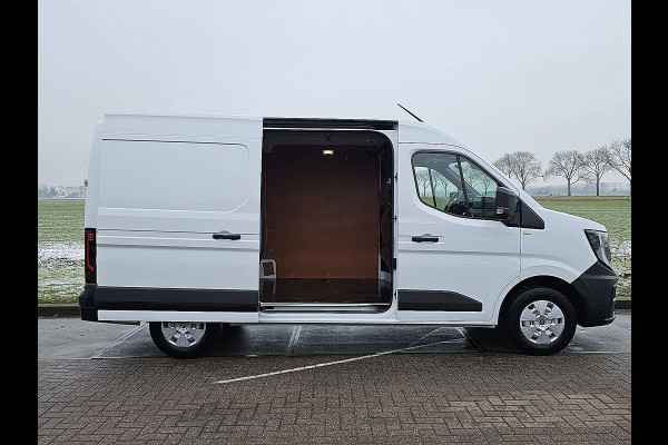 Renault Master T35 2.0 dCi 130 L2H2 Start 3-Zits CarPlay Airco 130Pk Euro6 BPM-Vrij Pdc Laadruimte-Betimmerd!