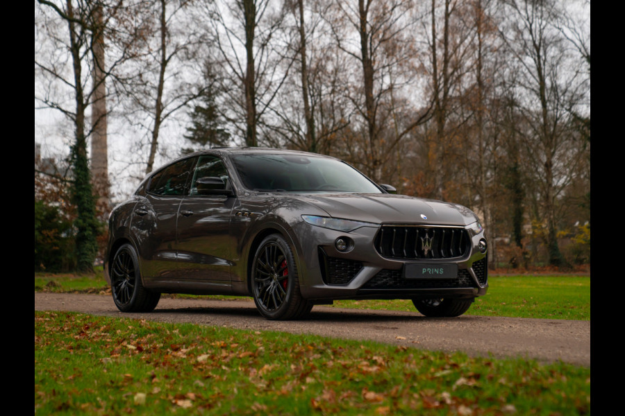 Maserati Levante 3.0 V6 S AWD 430pk Facelift | Pano-dak | 21 inch | Harman/Kardon | 360 camera