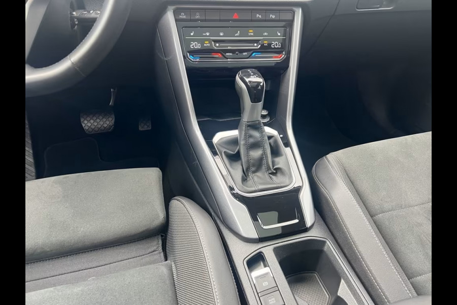 Volkswagen T-Roc 1.5 TSI ** IQ-LED, VIRTUAL, CLIMA, ACC, CAMERA,, DODE HOEK, 18-inch LMV ** 1e EIG - UNFALLFREI ** ** INFORMEER OOK NAAR ONZE AANTREKKELIJKE FINANCIAL-LEASE TARIEVEN **