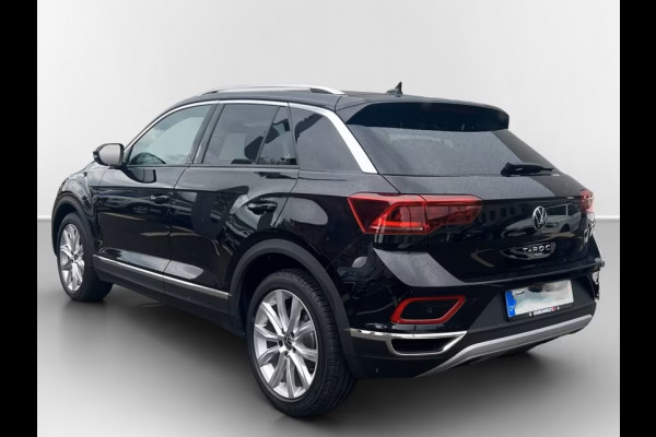 Volkswagen T-Roc 1.5 TSI ** IQ-LED, VIRTUAL, CLIMA, ACC, CAMERA,, DODE HOEK, 18-inch LMV ** 1e EIG - UNFALLFREI ** ** INFORMEER OOK NAAR ONZE AANTREKKELIJKE FINANCIAL-LEASE TARIEVEN **