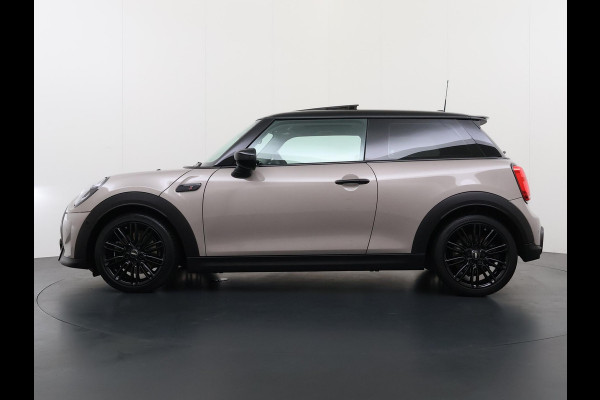 MINI Mini 2.0 Cooper S Yours 178pk Facelift! | Stuur- & stoelverwarming | Camera | Panoramadak | Adaptive Cruise Control | Harman & Kardon | Dealer onderhouden