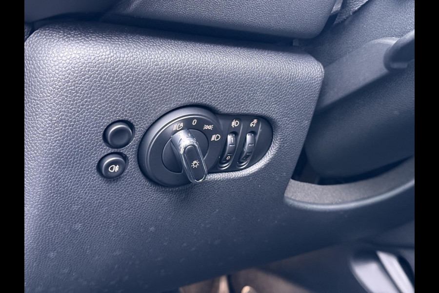 MINI Mini 2.0 Cooper S Yours 178pk Facelift! | Stuur- & stoelverwarming | Camera | Panoramadak | Adaptive Cruise Control | Harman & Kardon | Dealer onderhouden