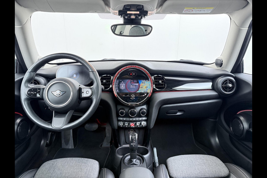 MINI Mini 2.0 Cooper S Yours 178pk Facelift! | Stuur- & stoelverwarming | Camera | Panoramadak | Adaptive Cruise Control | Harman & Kardon | Dealer onderhouden
