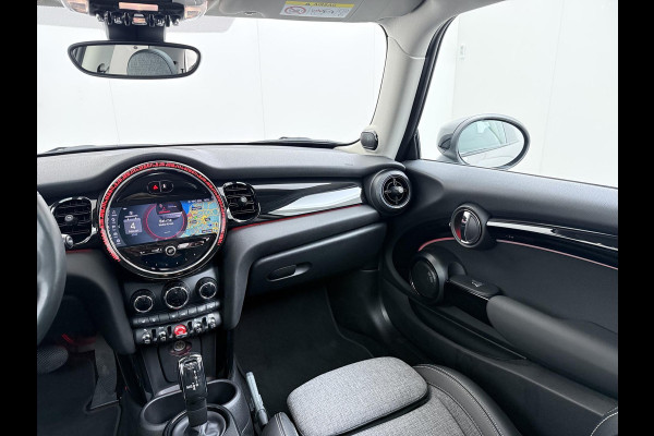 MINI Mini 2.0 Cooper S Yours 178pk Facelift! | Stuur- & stoelverwarming | Camera | Panoramadak | Adaptive Cruise Control | Harman & Kardon | Dealer onderhouden
