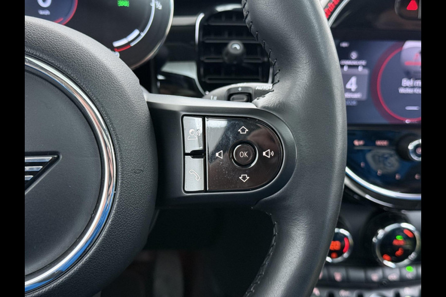 MINI Mini 2.0 Cooper S Yours 178pk Facelift! | Stuur- & stoelverwarming | Camera | Panoramadak | Adaptive Cruise Control | Harman & Kardon | Dealer onderhouden