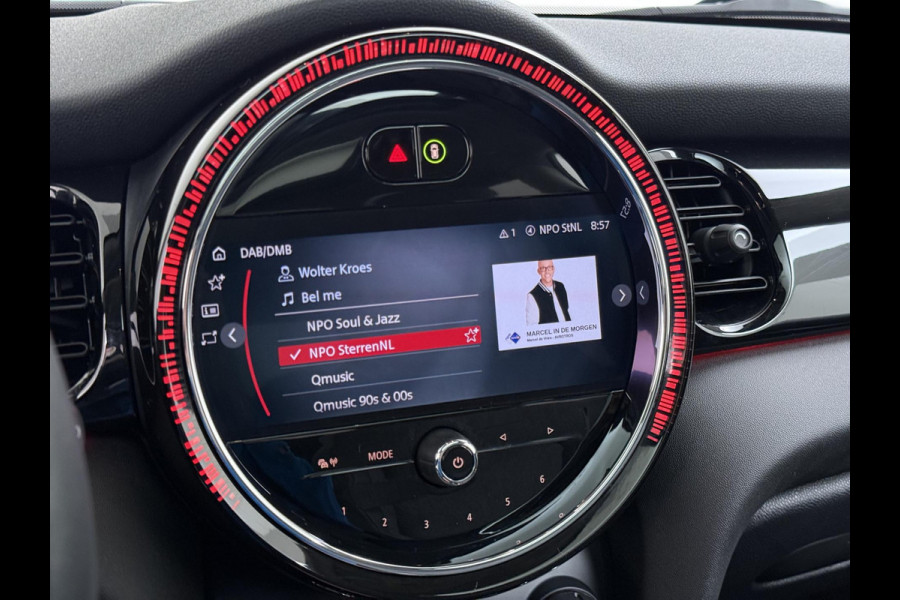 MINI Mini 2.0 Cooper S Yours 178pk Facelift! | Stuur- & stoelverwarming | Camera | Panoramadak | Adaptive Cruise Control | Harman & Kardon | Dealer onderhouden