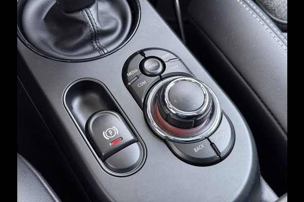 MINI Mini 2.0 Cooper S Yours 178pk Facelift! | Stuur- & stoelverwarming | Camera | Panoramadak | Adaptive Cruise Control | Harman & Kardon | Dealer onderhouden