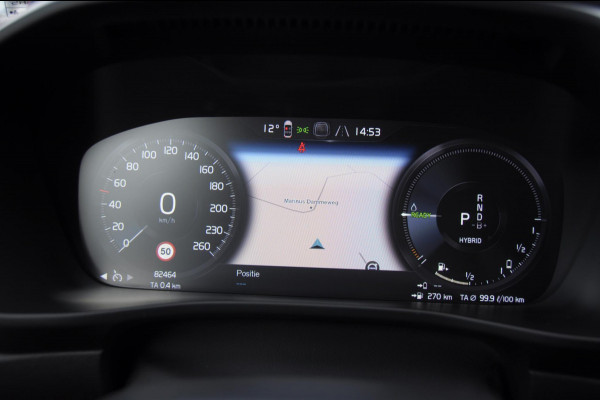 Volvo XC40 T4 211PK Automaat Plug-in hybrid Core Bright / Apple carplay / Parkeersensoren met camera / Stoelverwarming / Elektrische achterklep / Keyless entry / Parkeersensoren met camera