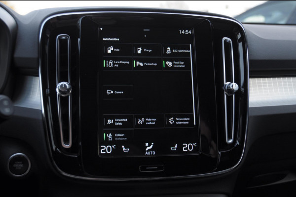 Volvo XC40 T4 211PK Automaat Plug-in hybrid Core Bright / Apple carplay / Parkeersensoren met camera / Stoelverwarming / Elektrische achterklep / Keyless entry / Parkeersensoren met camera