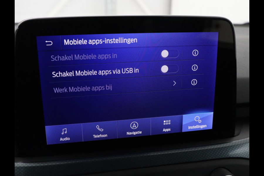 Ford Focus 1.0 EcoBoost Hybrid Active Business | Panoramadak | Stoelverwarming | Trekhaak | Comfortstoelen | Camera | Carplay | Keyless | Full LED | Navigatie