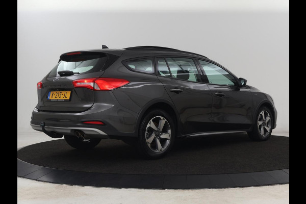 Ford Focus 1.0 EcoBoost Hybrid Active Business | Panoramadak | Stoelverwarming | Trekhaak | Comfortstoelen | Camera | Carplay | Keyless | Full LED | Navigatie