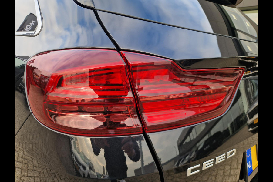 Kia Ceed Sportswagon 1.0 T-GDi MHEV Design Edition Automaat | JBL | Stoel- en Stuurverwarming | Lane Assist | Dode Hoek Assistentie | Navi | Apple Carplay & Android Auto |