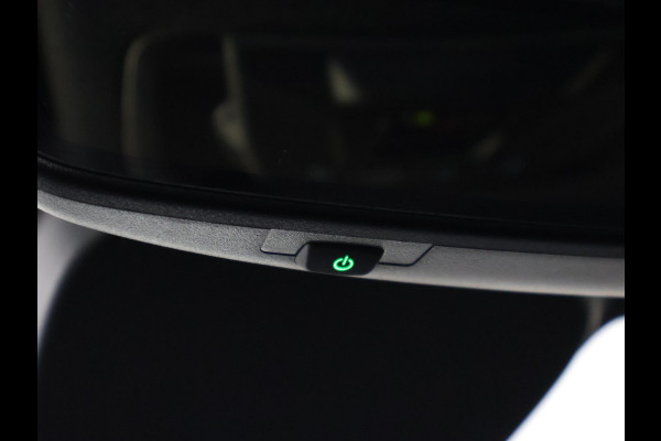 Toyota Corolla Cross Hybrid 140 Dynamic | Stuur-/ & Stoelverwarming | Parkeersensoren | Dodehoek detectie | Elektrische kofferbak